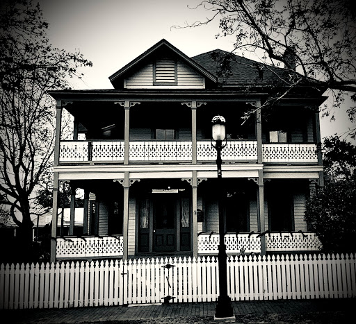 Lear/Rocheblave House - Visual