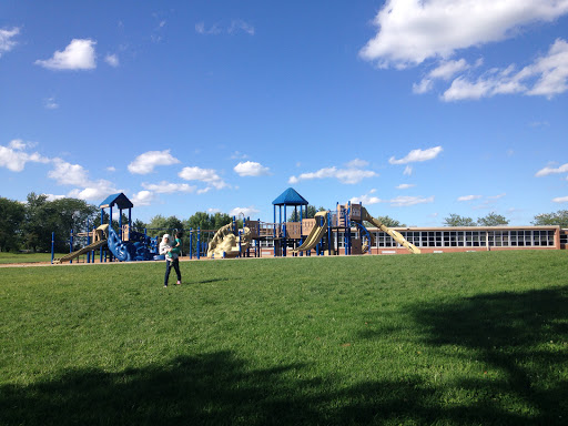 J E Prass Elementary School - Visual