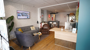 Photo n°4 de Sixième Avenue - Agence Immobilière Evreux à Évreux (Agence de location immobilière)