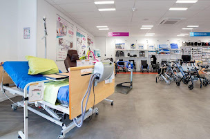 Photo n°16 de Bastide Le Confort Médical à Garches (Magasin de matériel médical)