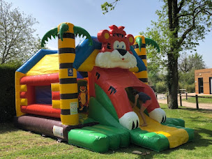 Photo n°47 de Camping La Forêt à Aizenay (Terrain pour camping-cars)