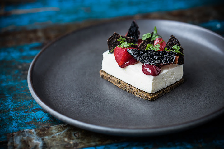 Langhoff & Juul by null