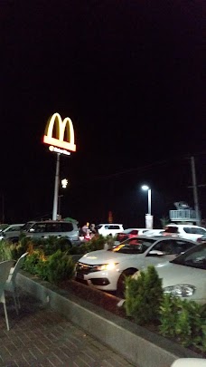 McDonals’s Parking Lot sahiwal