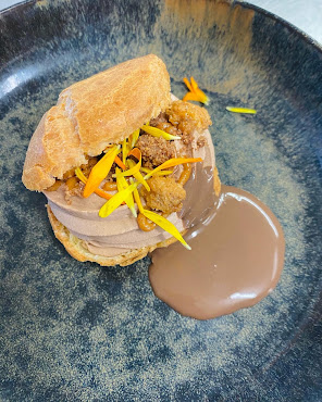 Au Koning Van Peene by null