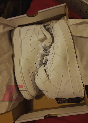Rolling Sneakers - Thumbnail