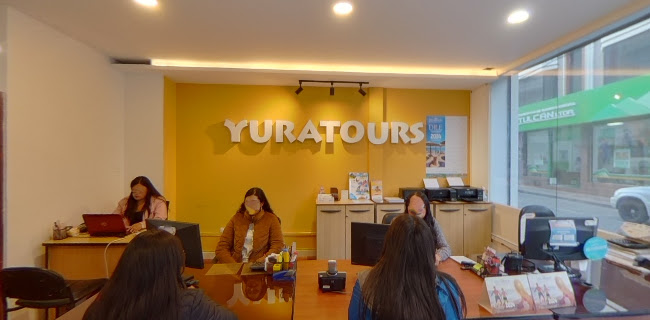 Agencia de Viajes Yuratours “IATA” Sucursal Otavalo