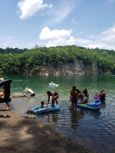 Fort Dickerson Quarry - Thumbnail