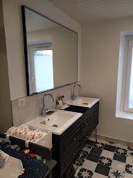 Photo n°6 de Sarl Hugo Elec à Lanvallay (Plombier)