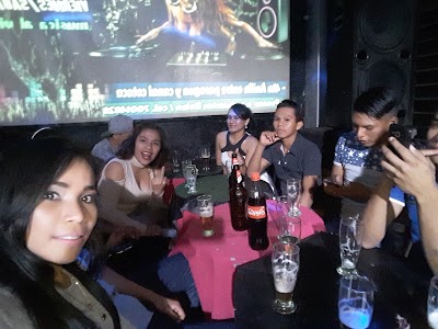 bar