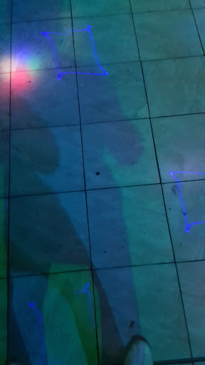 Disco Oriente - Visual