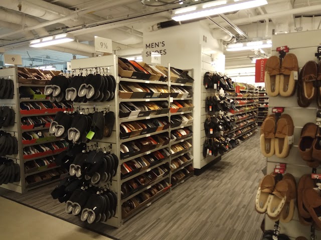 Nordstrom Rack Metro Center