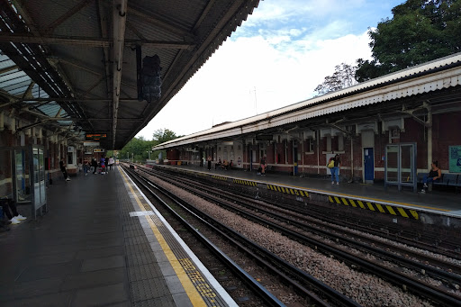 Ladbroke Grove