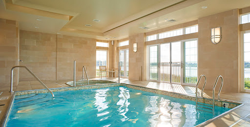 Newport Beach Hotel & Suites - Thumbnail