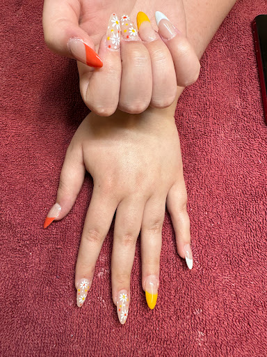 Centerville Nail Cafe - Visual