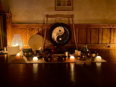 Theia Noa - Massages à domicile, sonothérapie, Reiki