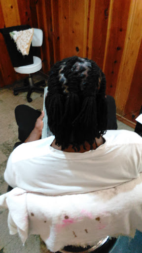 Flakes Does Dreads - Visual