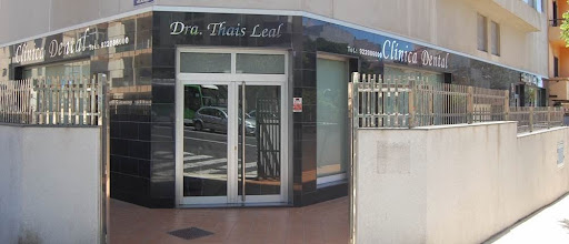 dental clinic in Santa Cruz de Tenerife. Dra. Thais Leal