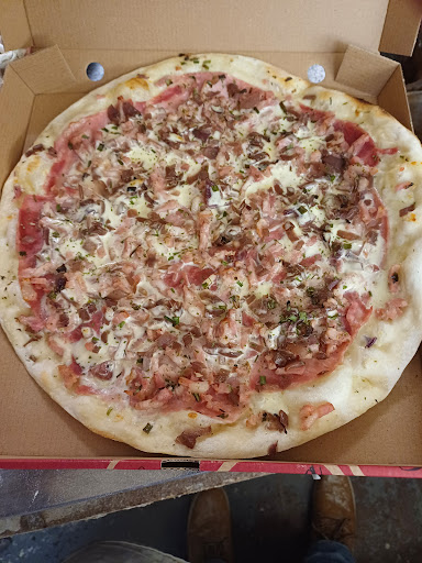 Photo 7 - Pizza House