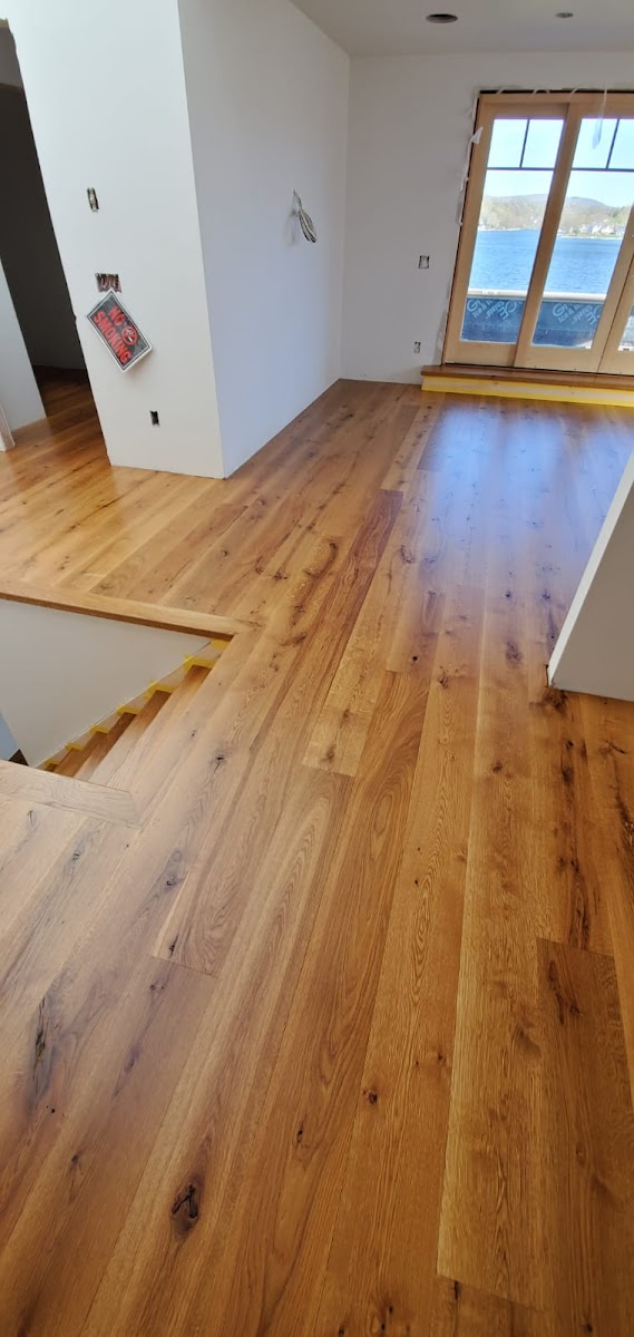 Dilley Wood Floors facility with washing machines in Bridgeport