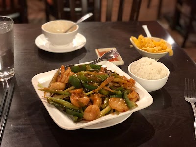 Wok and Roll Restaurant(H St)