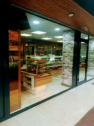 Photo n°17 de Le Fournil de Fontenay Le Fleury à Fontenay-le-Fleury (Boulangerie)