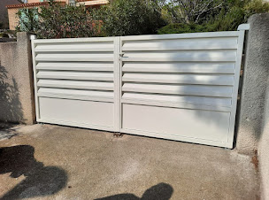 Photo n°36 de Sas Gfa Bati Solutions & Alu 66 à Elne (Carreleur)