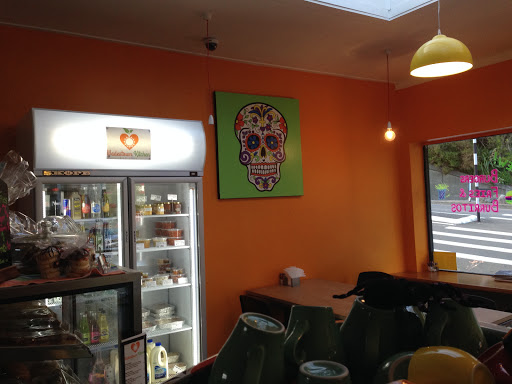 Wadestown Kitchen - Thumbnail