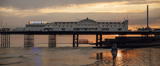 BRIGHTON AIRPORT ROADERS - AIRPORT TAXIS BRIGHTON - Thumbnail