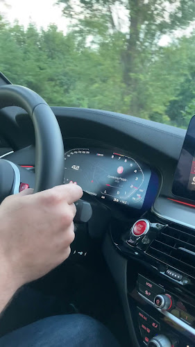 Hot Car Wypożyczalnia Samochodów Sportowych