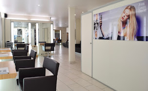 Photo n°8 de Jean Louis David - Coiffeur Paris à Paris (Magasin de cosmétiques)