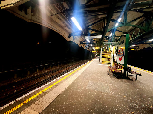 Burnt Oak - Visual