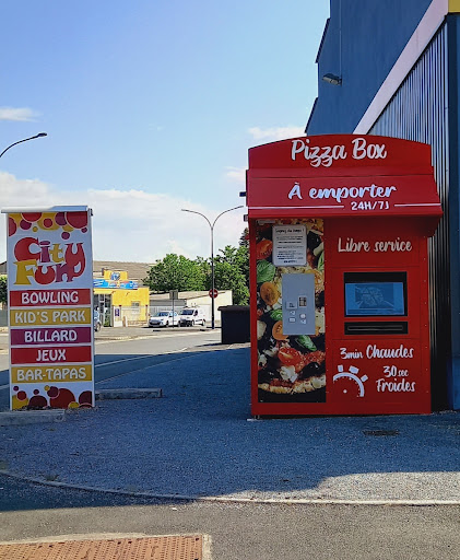 Photo 2 - Burger Factory