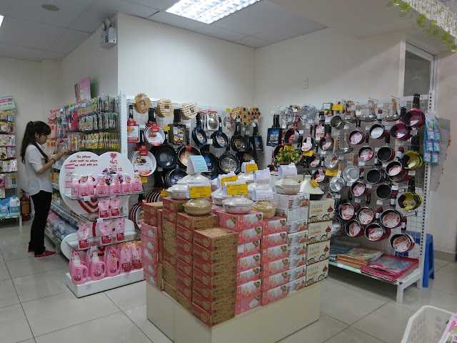 Hachi Hachi Japan Shop (Q.3)