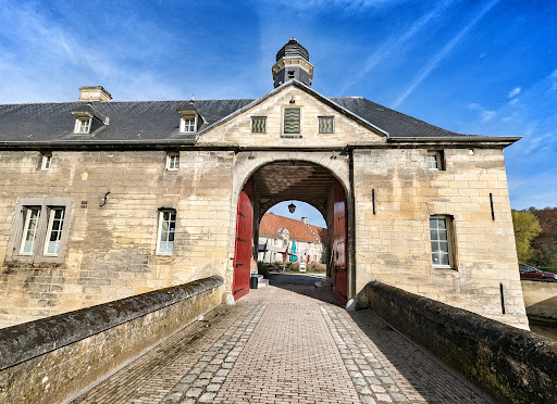 Schaloen Castle - Thumbnail