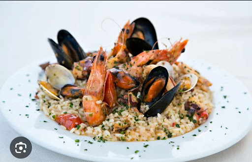 Montramito 91 Trattoria Pizzeria - Thumbnail