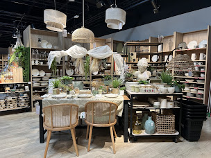 Photo n°13 de Maisons du Monde à Yzeure (Magasin de canapés)