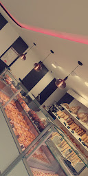 Photo n°6 de La Boulangerie Du Val à Le Val-Saint-Germain (Boulangerie)