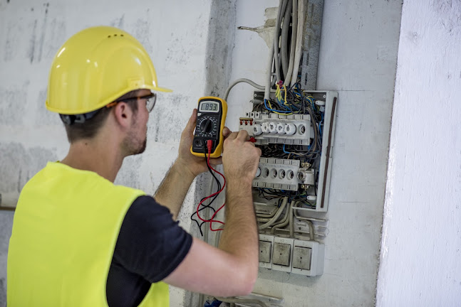 Reviews of JAH Electrical Services Ltd in Plymouth - Electrician