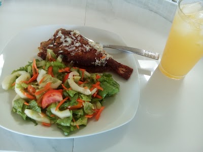Photos of Miss J Bed and Breakfast
