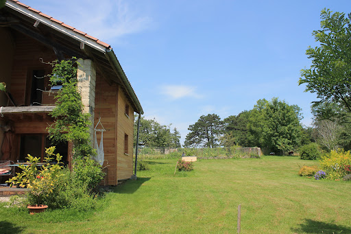 Photo de La Fontaine des Péraux - Chambres et table d'hôtes à Paladru (38850)