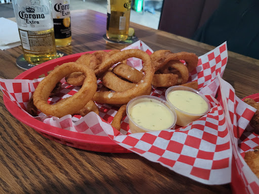 Pour House - Visual
