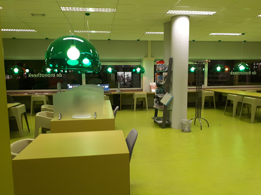 Bibliotheek Hoorn, locatie Hoorn Kersenboogerd - Thumbnail