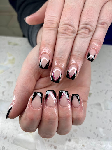 CHIC WASAGA NAILS & SPA(BEACH 6) - Thumbnail