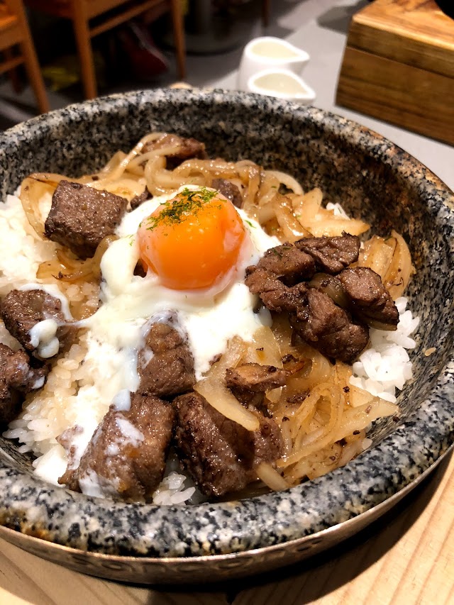 Lucky Star Coffee Shop