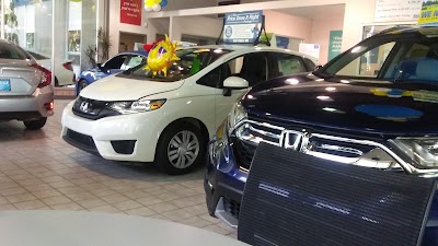 Photos of Ray Price Honda