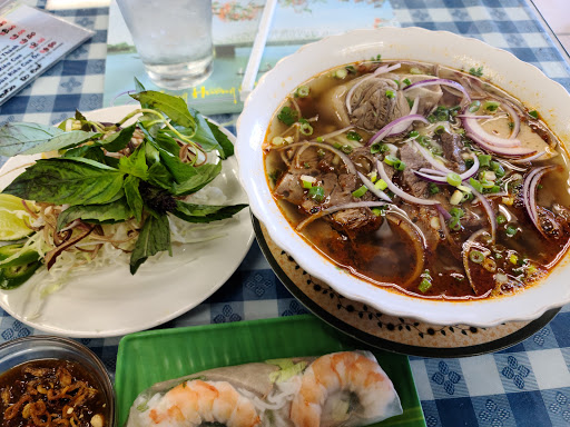 Song Huong Restaurant - Thumbnail