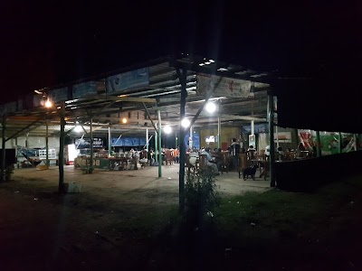 Photos of Kampong Kdei Market