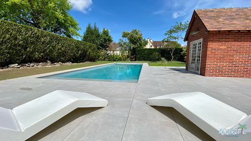 Photo de Aquastil Piscines - Constructeur de Piscines et Spas à Tessy-sur-Vire (50420)