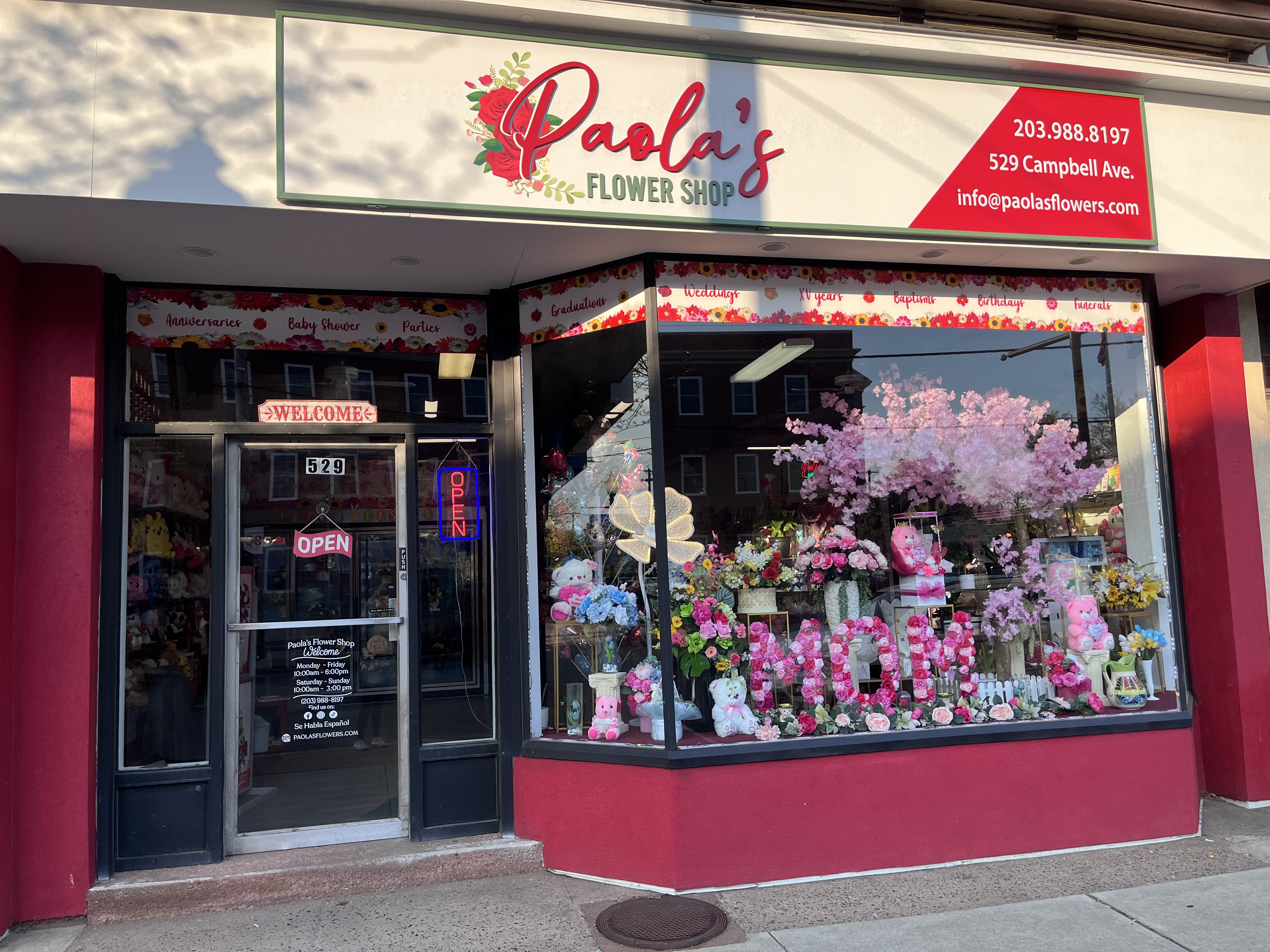 Paola’s Flower Shop