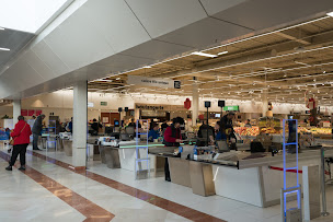 Photo n°3 de Centre Commercial Carrefour Lescar à Lescar (Magasin de vêtements)